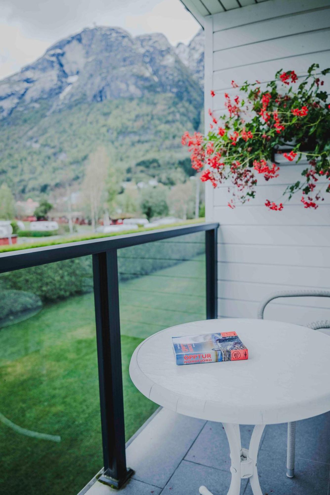 Loen Apartments Kültér fotó